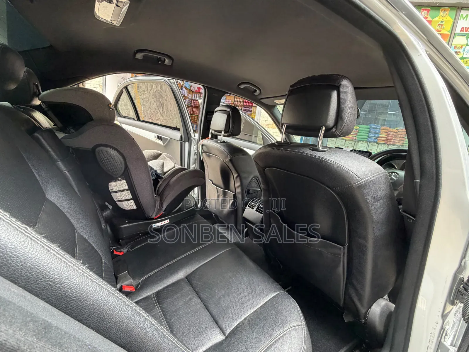 Mercedes-Benz C180 2010 Silver