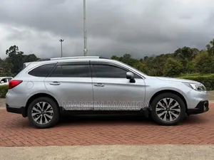 Subaru Outback 2016 Silver