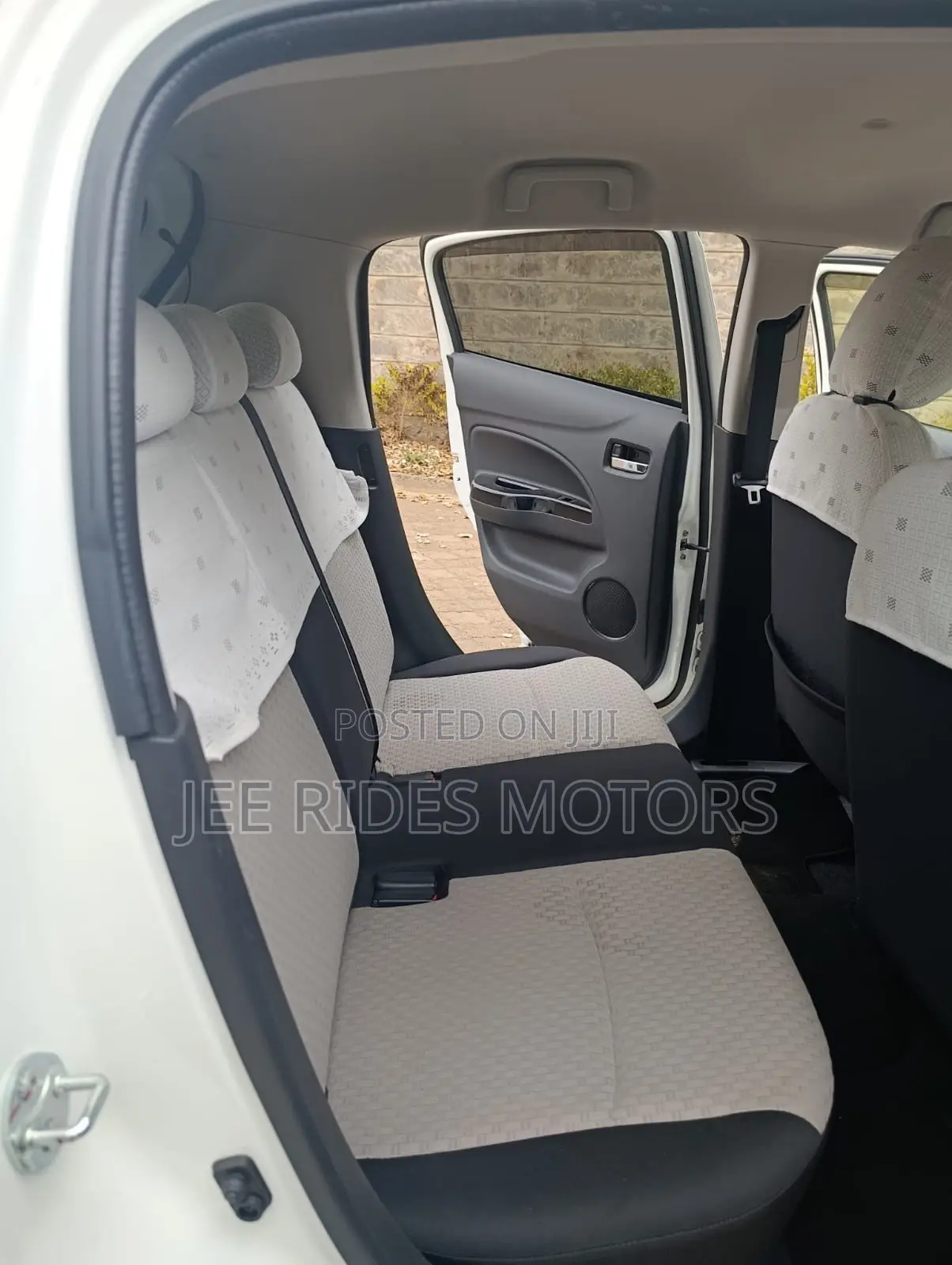 Mitsubishi Mirage 2019 White