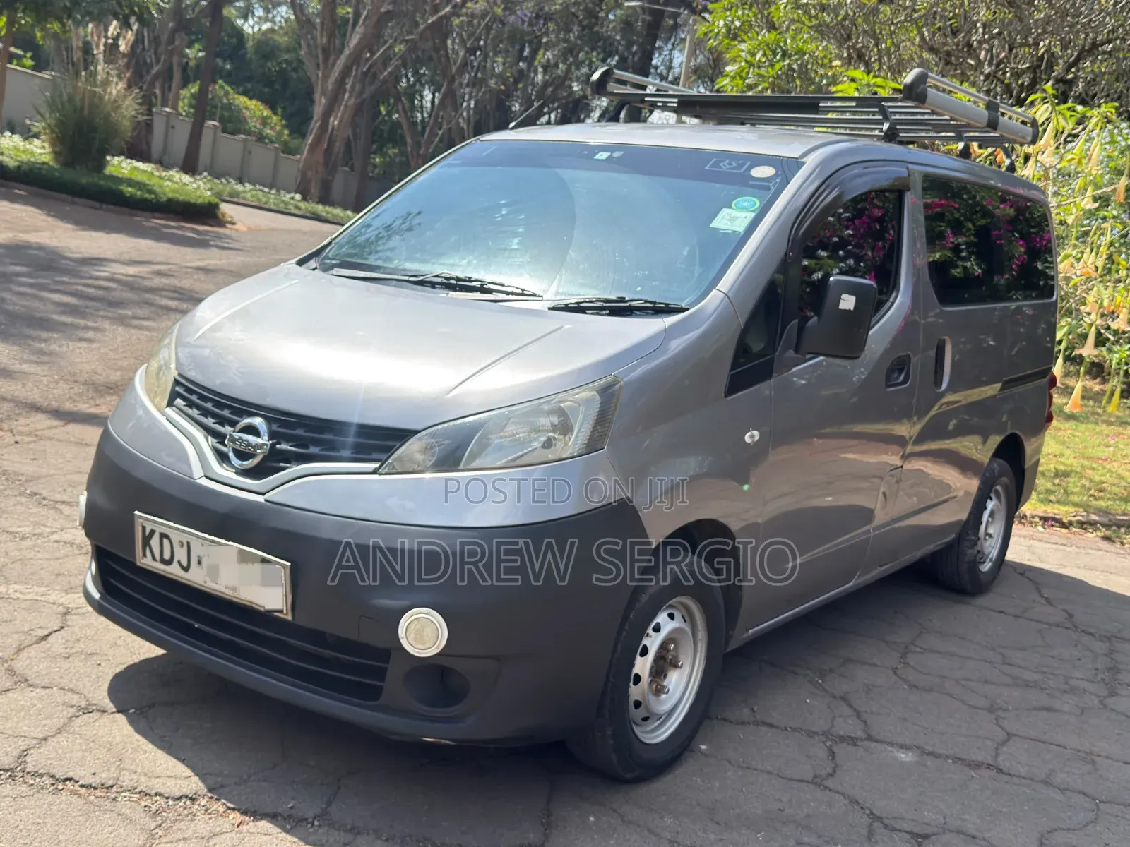 Nissan NV200 2016 Grey