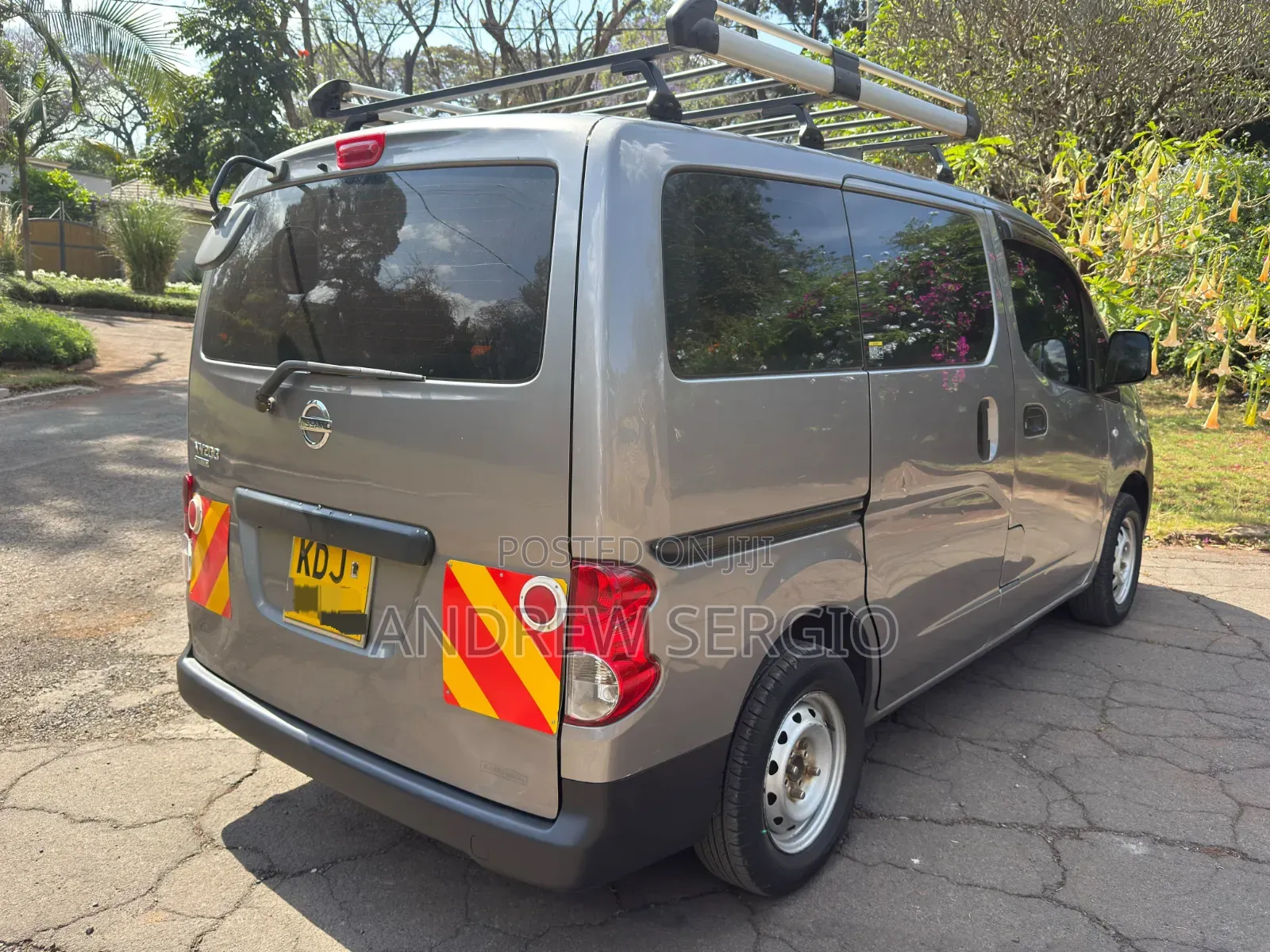Nissan NV200 2016 Grey