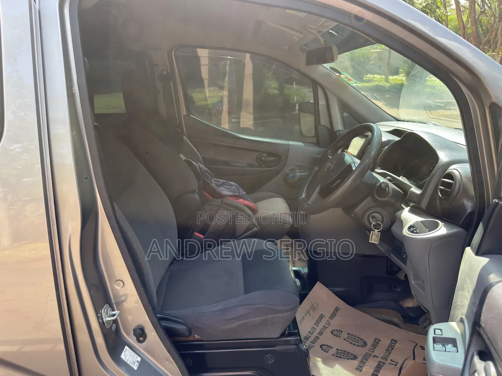 Nissan NV200 2016 Grey