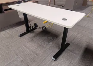 Boss Office Desk ADJUSTABLE HEIGHT
