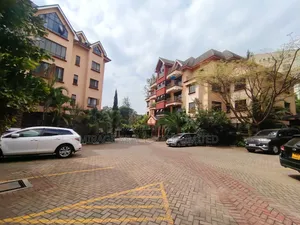 1bdrm Apartment in State House Area for rent