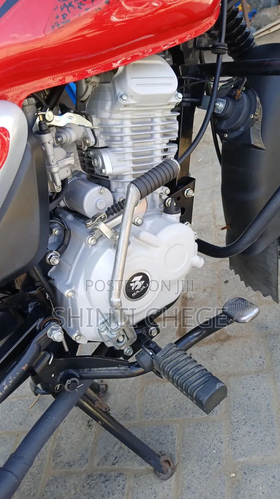 Bajaj Boxer 125 2026 Red