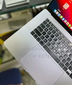 Laptop Apple MacBook Pro 2019 16GB Intel Core i9 SSD 512GB