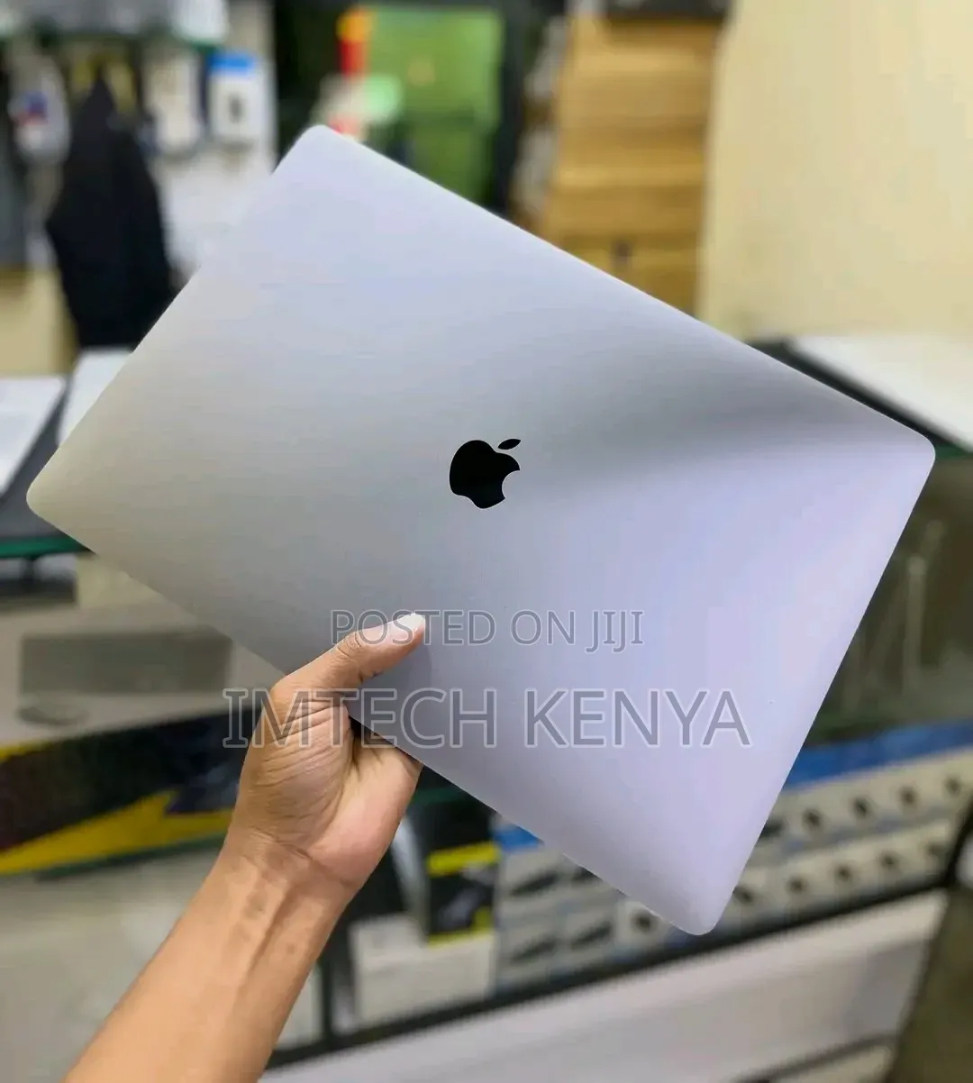 Laptop Apple MacBook Pro 2019 16GB Intel Core i9 SSD 512GB