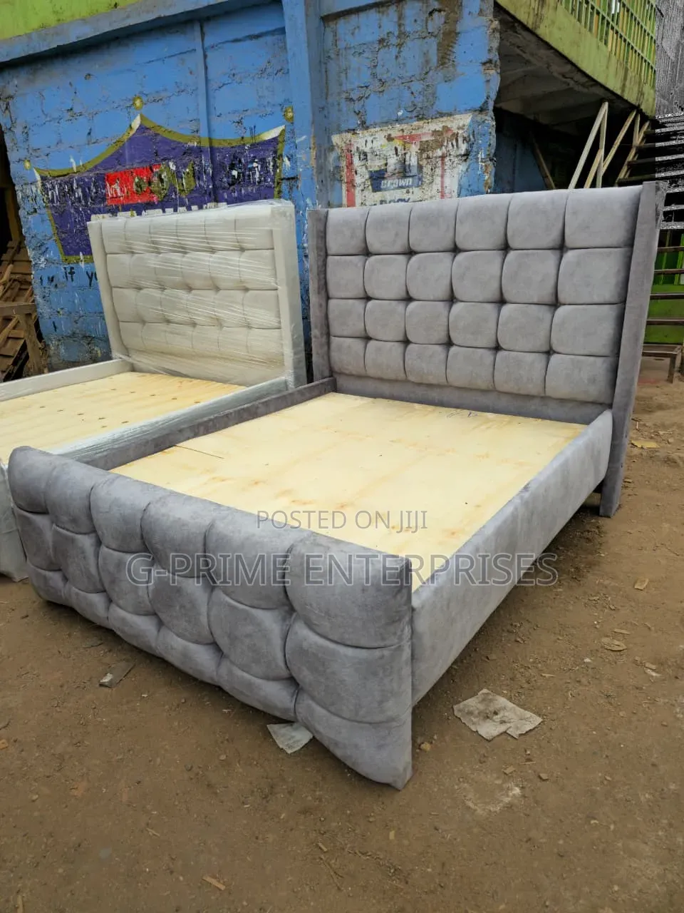 Grey Modern Bed With Mattress