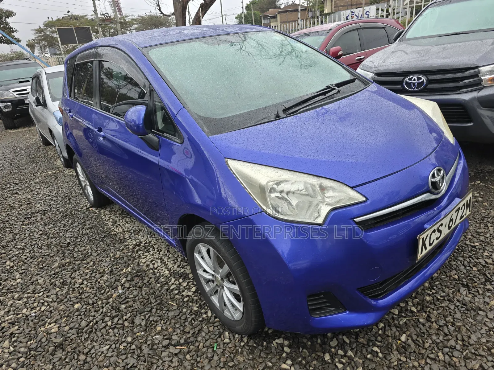 Toyota Ractis 1.5 FWD 2011 Blue