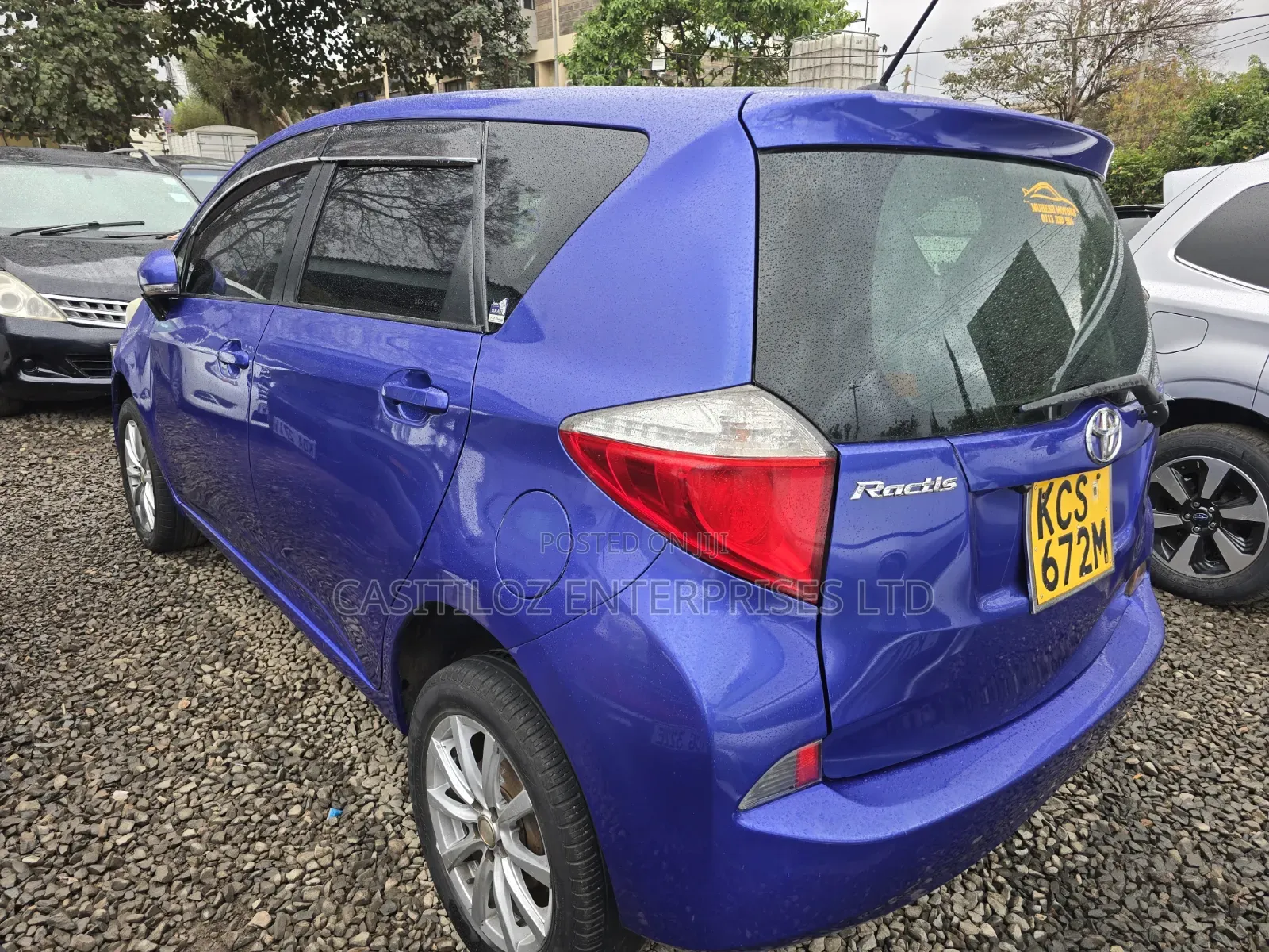 Toyota Ractis 1.5 FWD 2011 Blue
