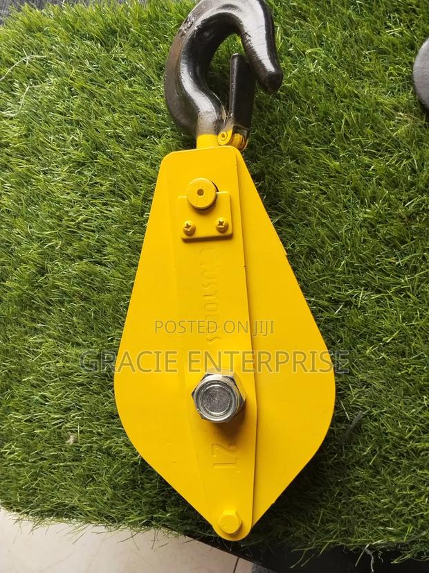 Yellow Single Wheel Pulley - main view