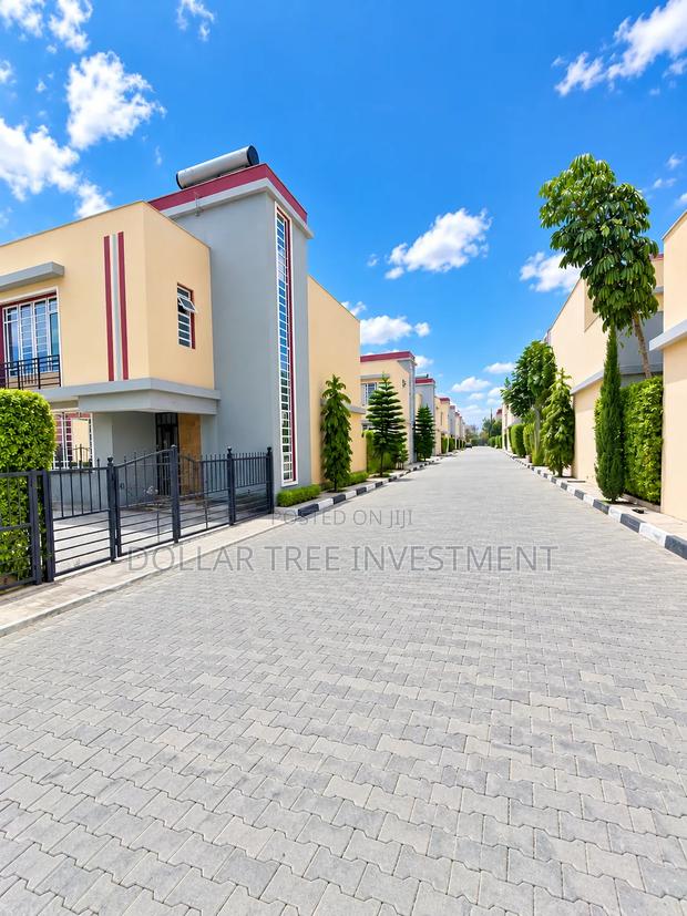 Furnished 3bdrm Mansion in Acacia, Kitengela for sale