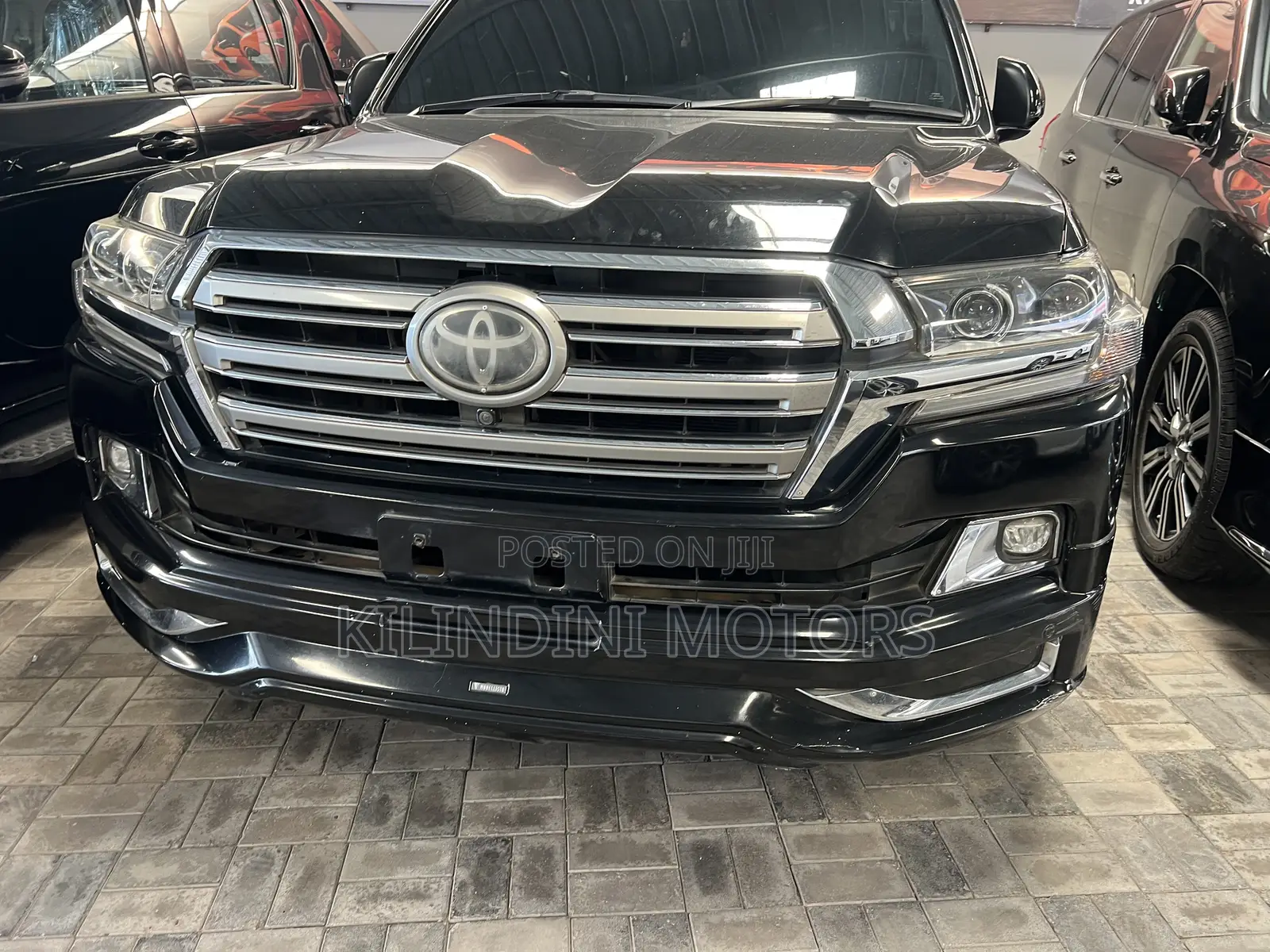 Toyota Land Cruiser 2017 Black