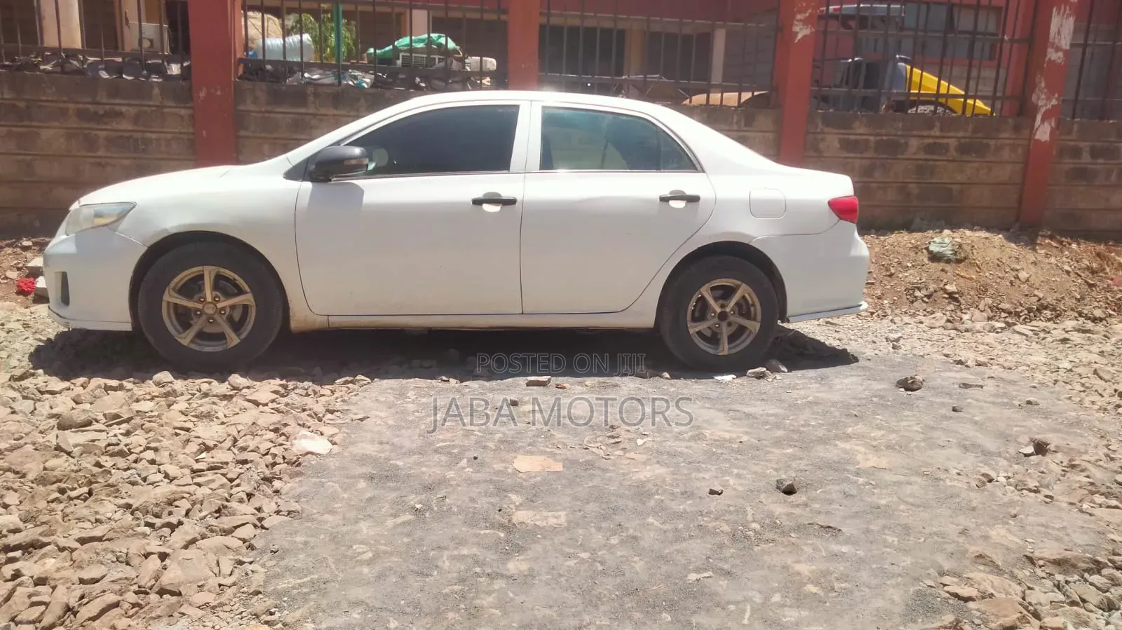 Toyota Corolla 2011 White