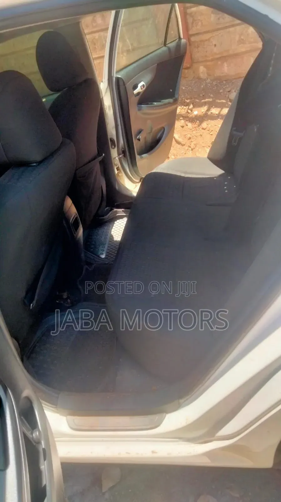 Toyota Corolla 2011 White