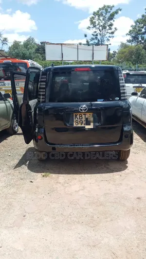 Toyota Sienta 2005 Black