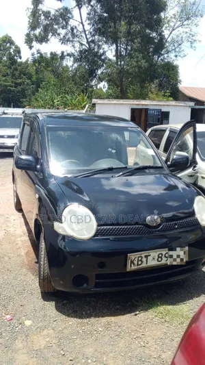 Toyota Sienta 2005 Black