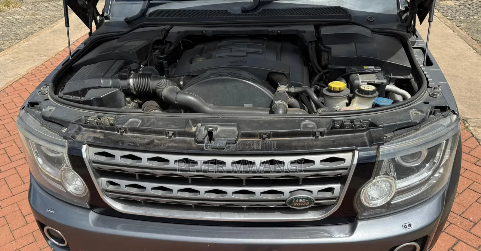 Land Rover Discovery 2015 Gray