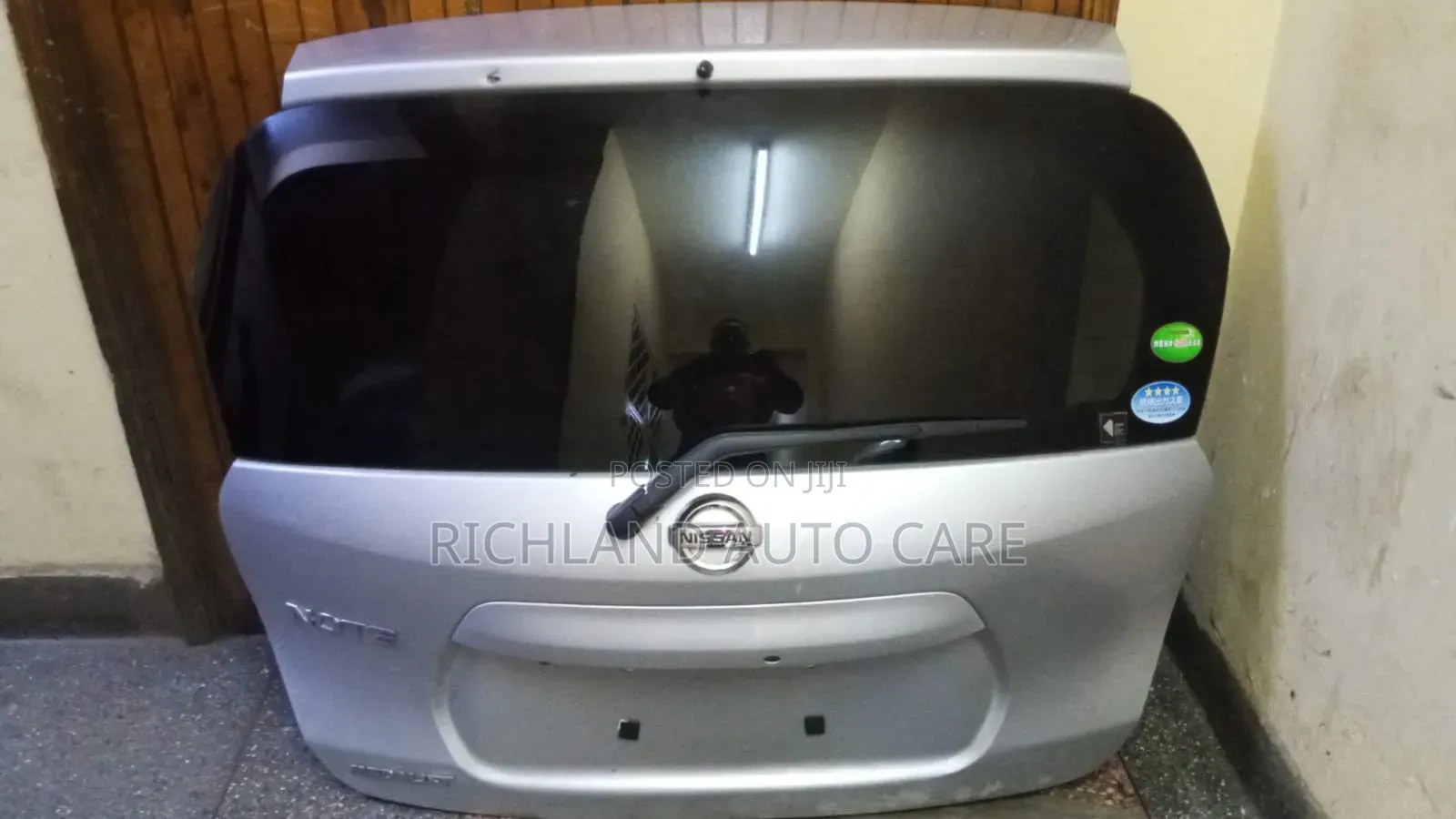 Boot Nissan Note E11