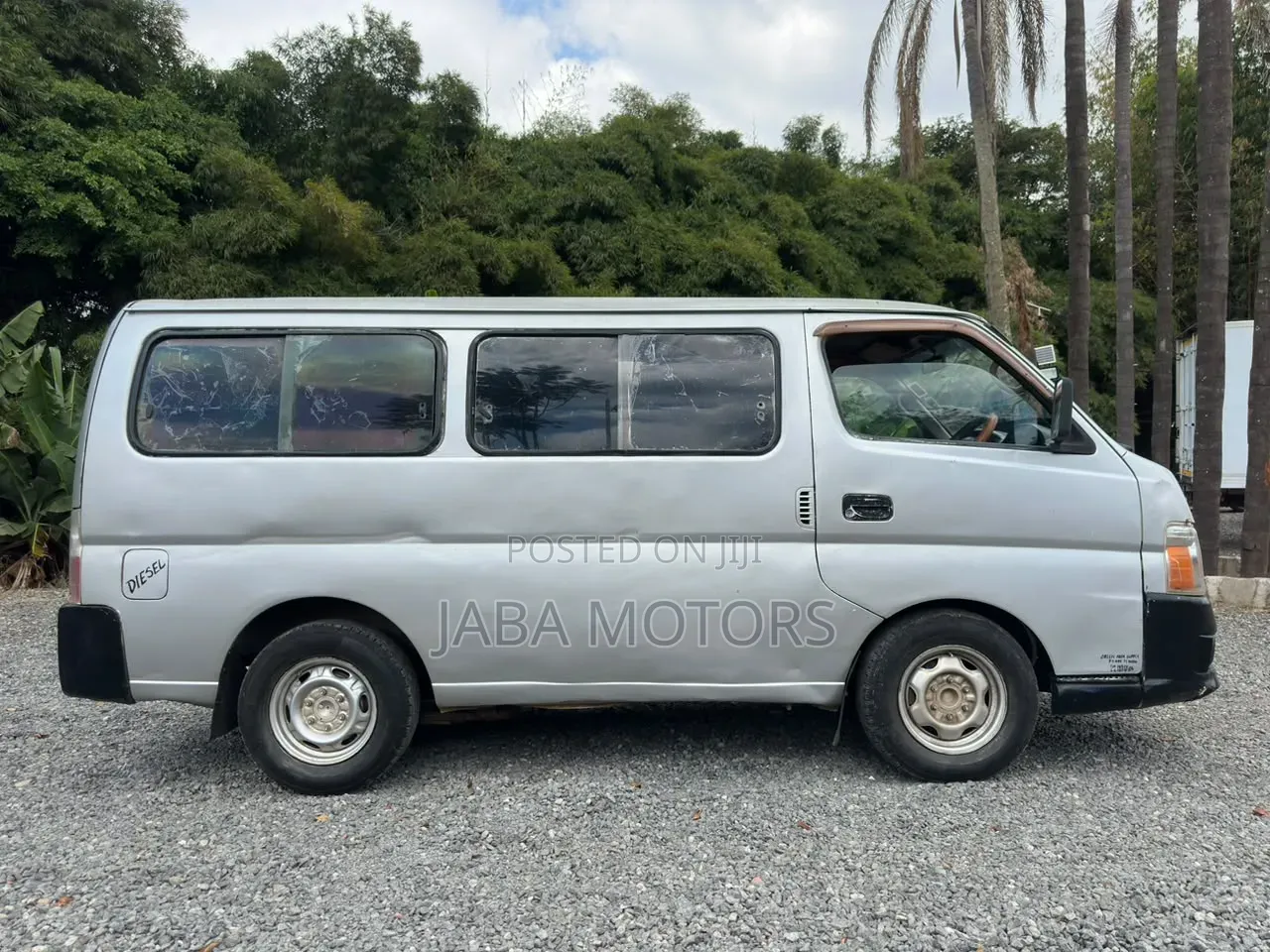 Nissan Caravan 2009 Silver