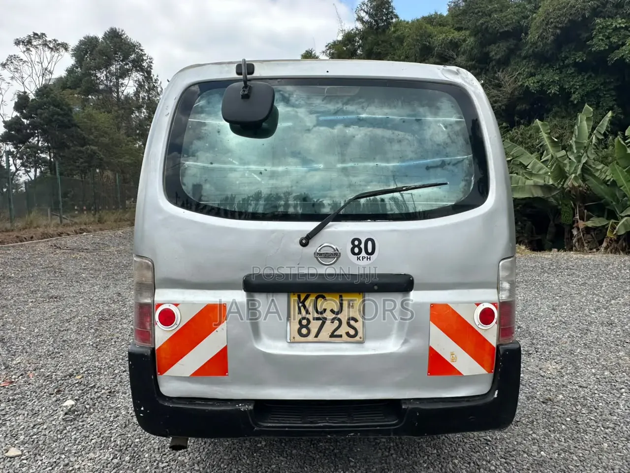 Nissan Caravan 2009 Silver