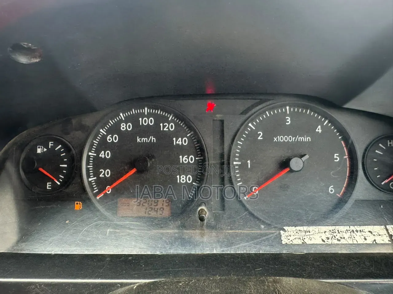 Nissan Caravan 2009 Silver
