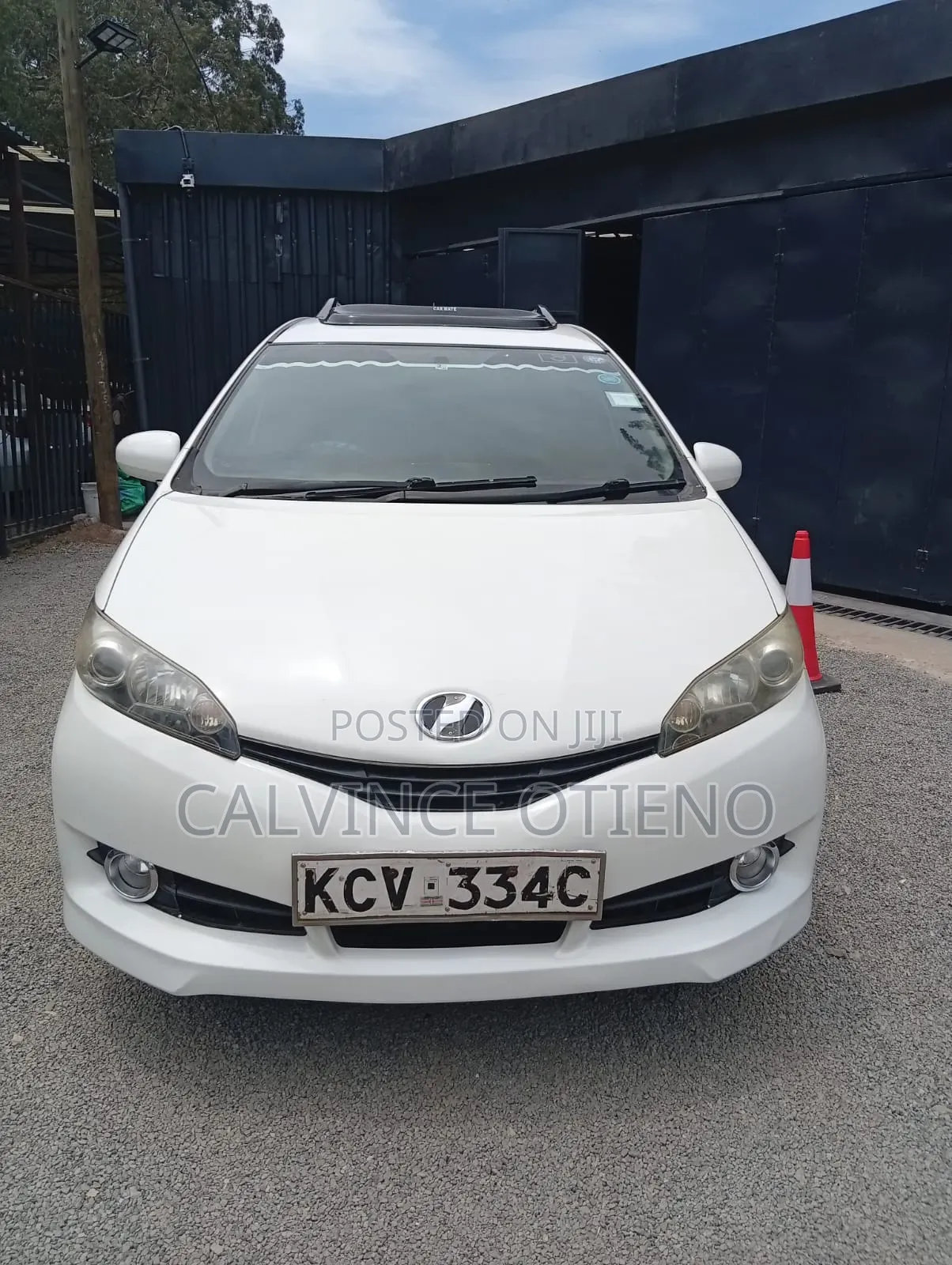 Toyota Wish 2012 White