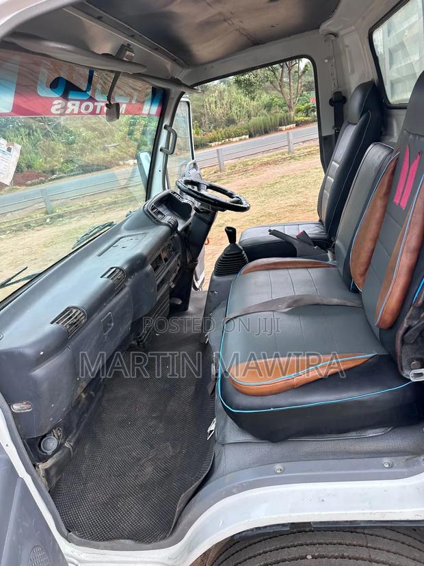 Isuzu NPR Lorry for Sale - thumbnail 9