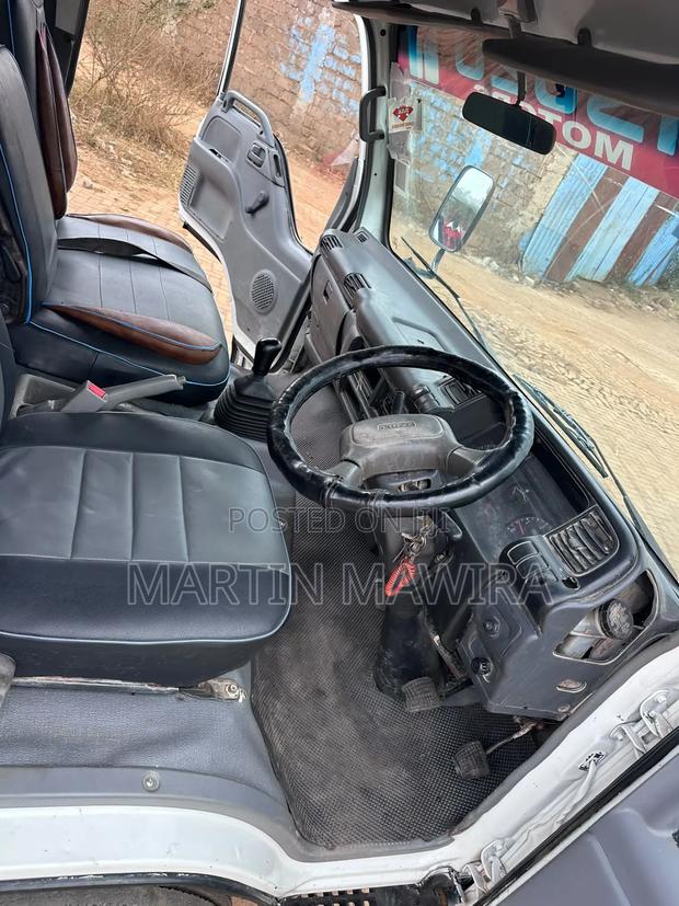 Isuzu NPR Lorry for Sale - thumbnail 10