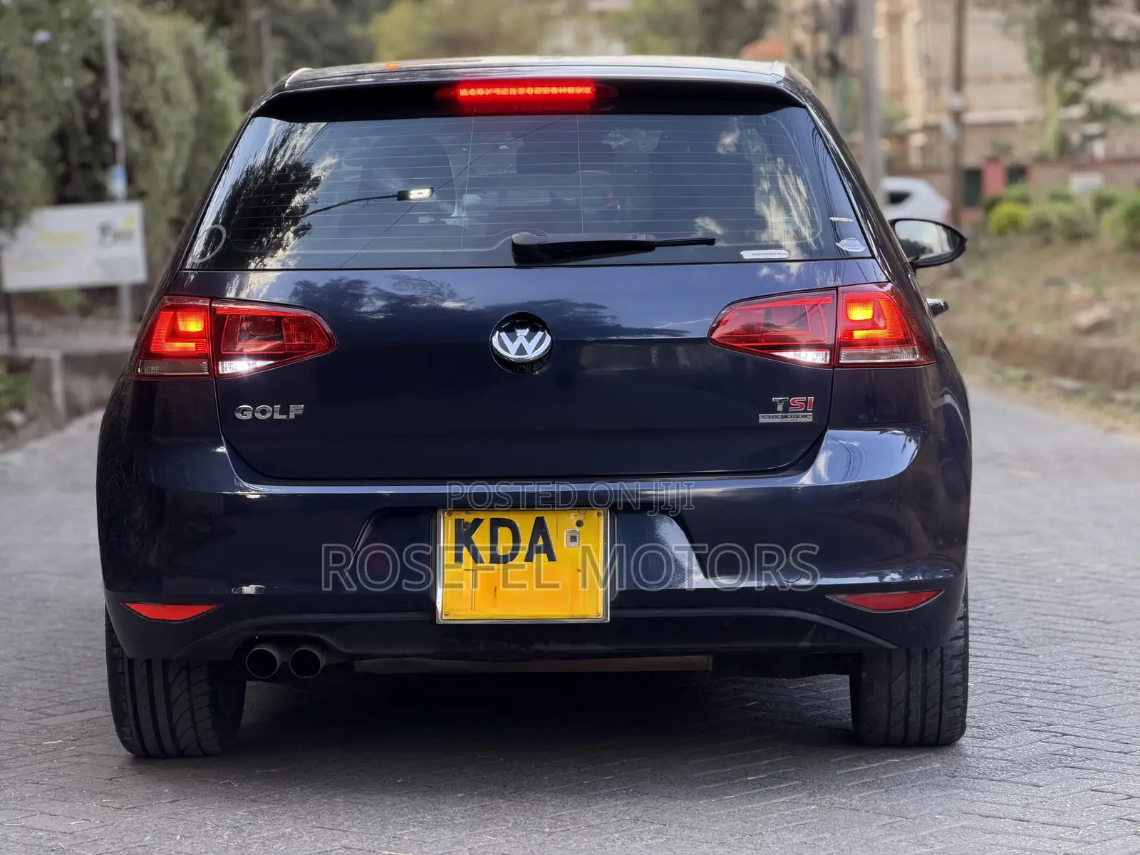 Volkswagen Golf 2013 Blue