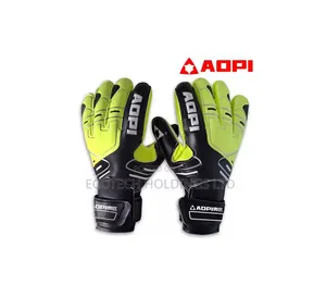 Style Professional Goal Keeper Gloves