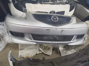 Mazda MPV Nosecut