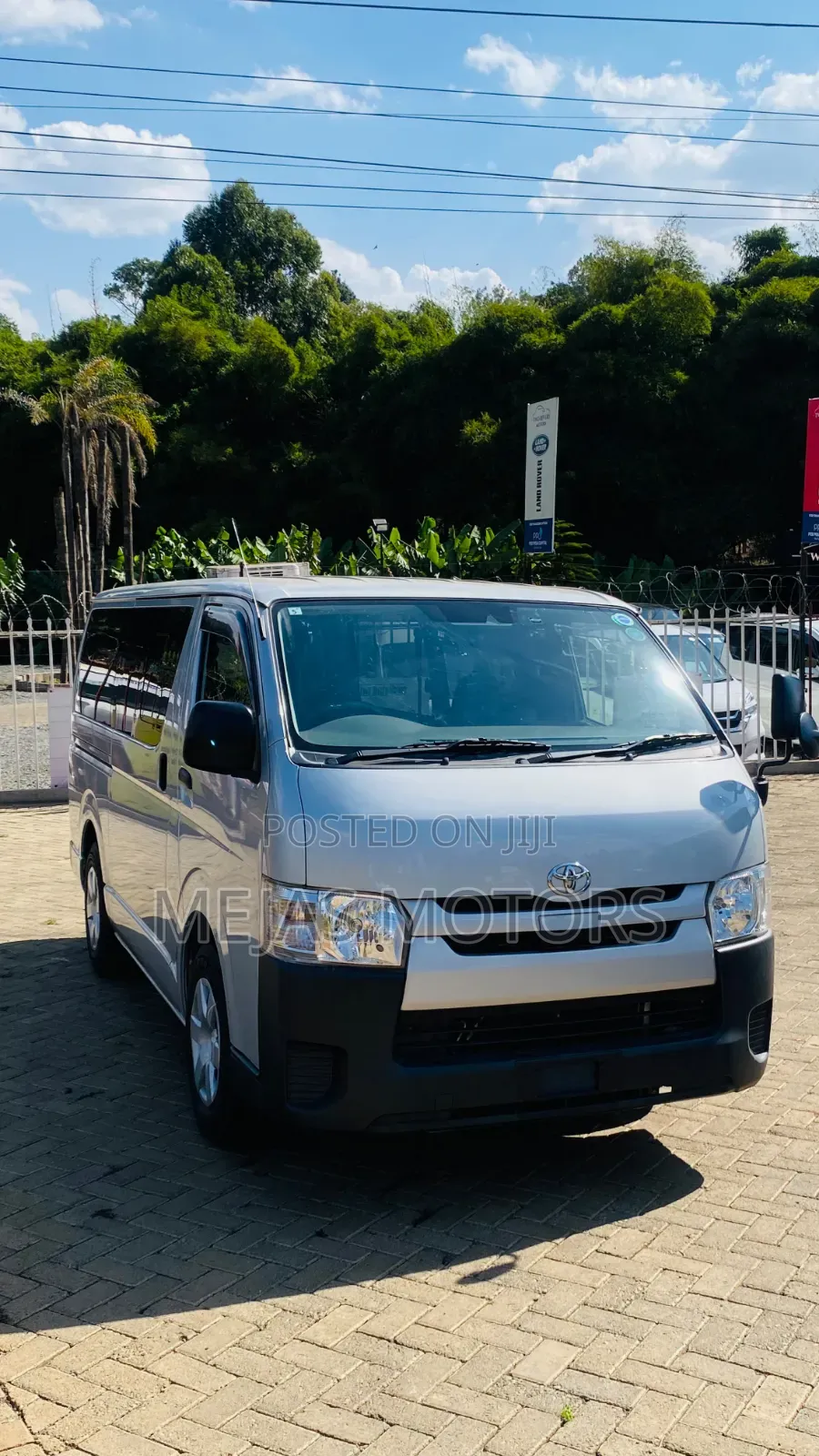 Toyota HiAce 2019 Silver