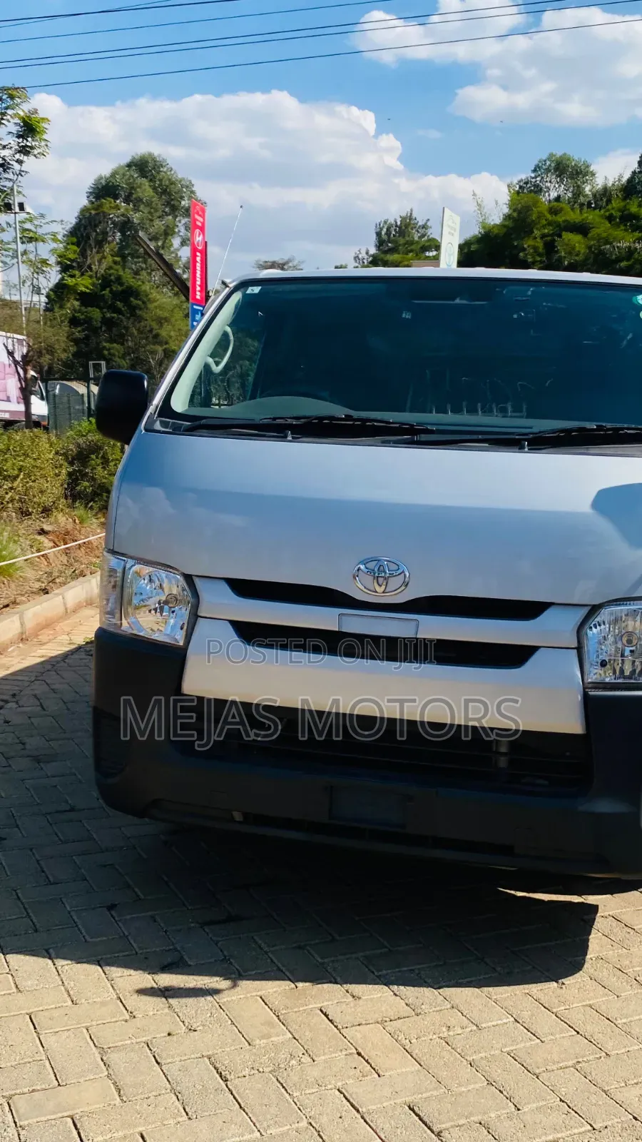 Toyota HiAce 2019 Silver