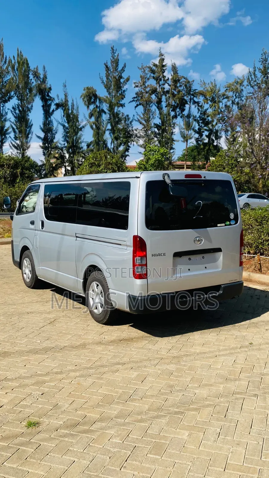 Toyota HiAce 2019 Silver