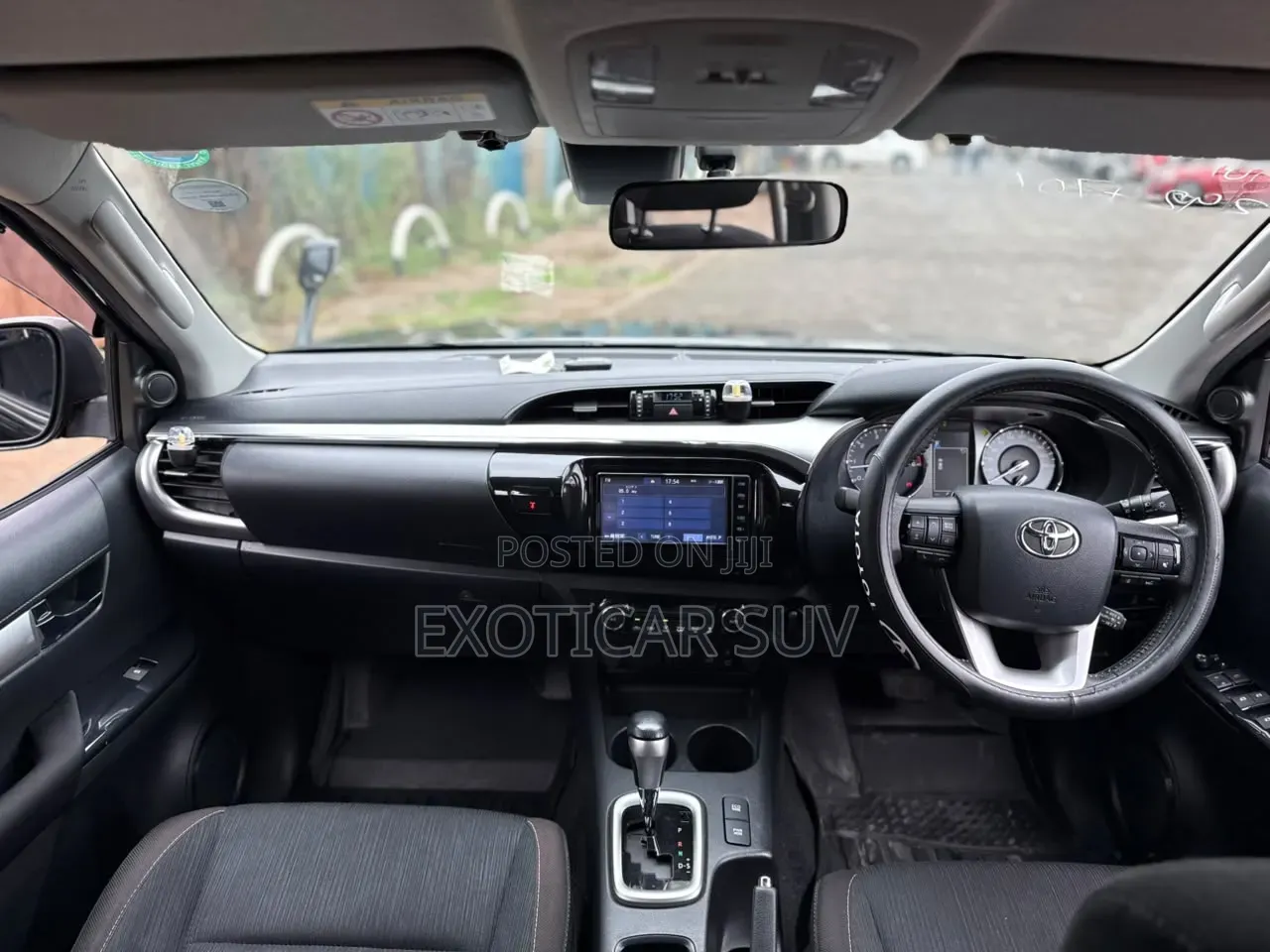 Toyota Hilux Revo Double Cab Deisel 2.8 AWD 2019 Off white