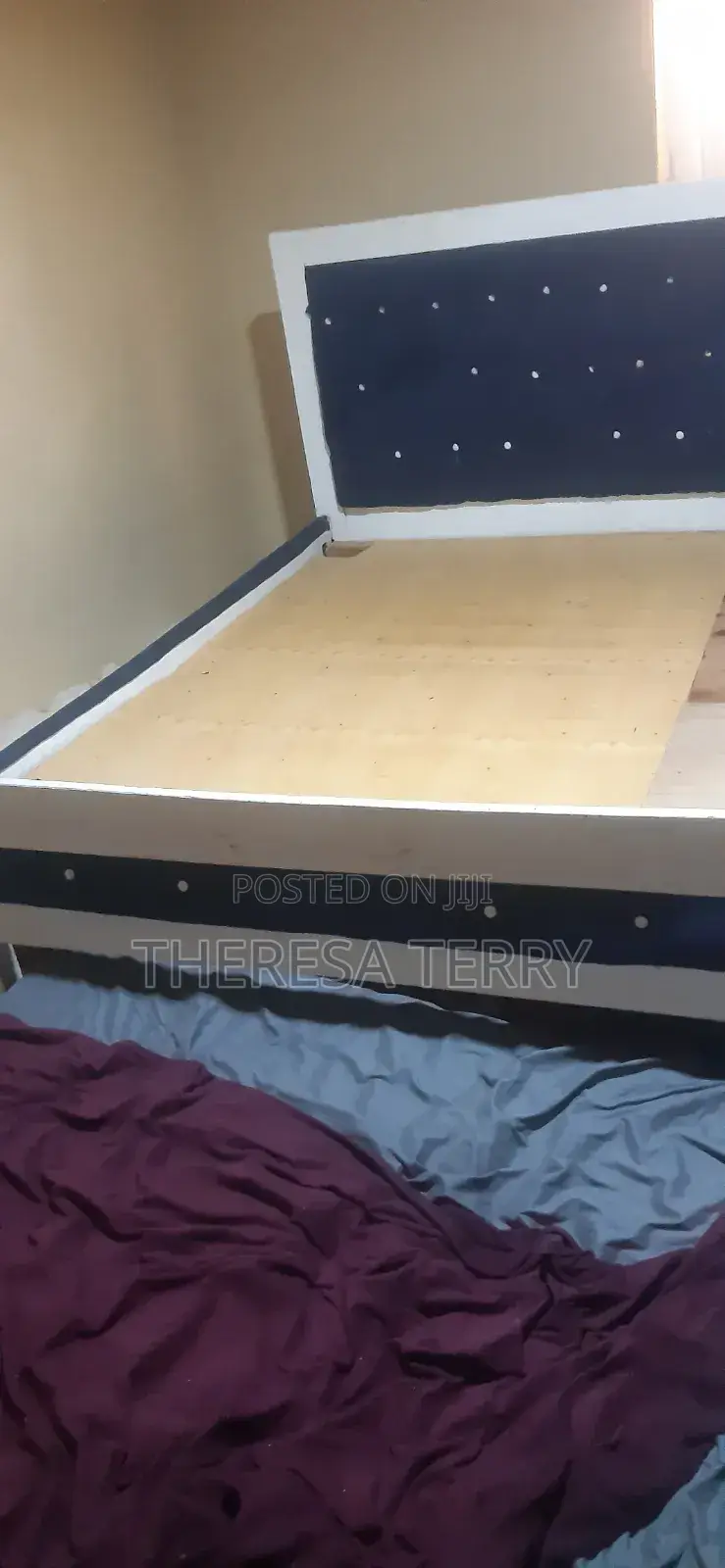 Used Bed 5 by 6
