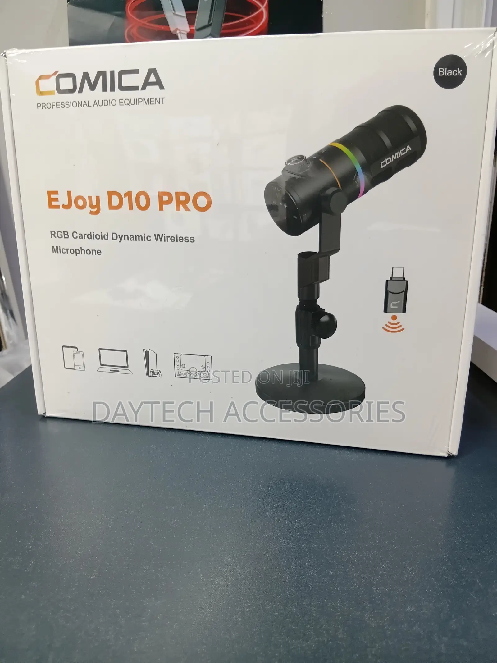 Comica D10 PRO Wireless RGB Dynamic Podcasting Microphone