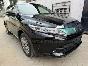 Toyota Harrier 2.0 2019 Black