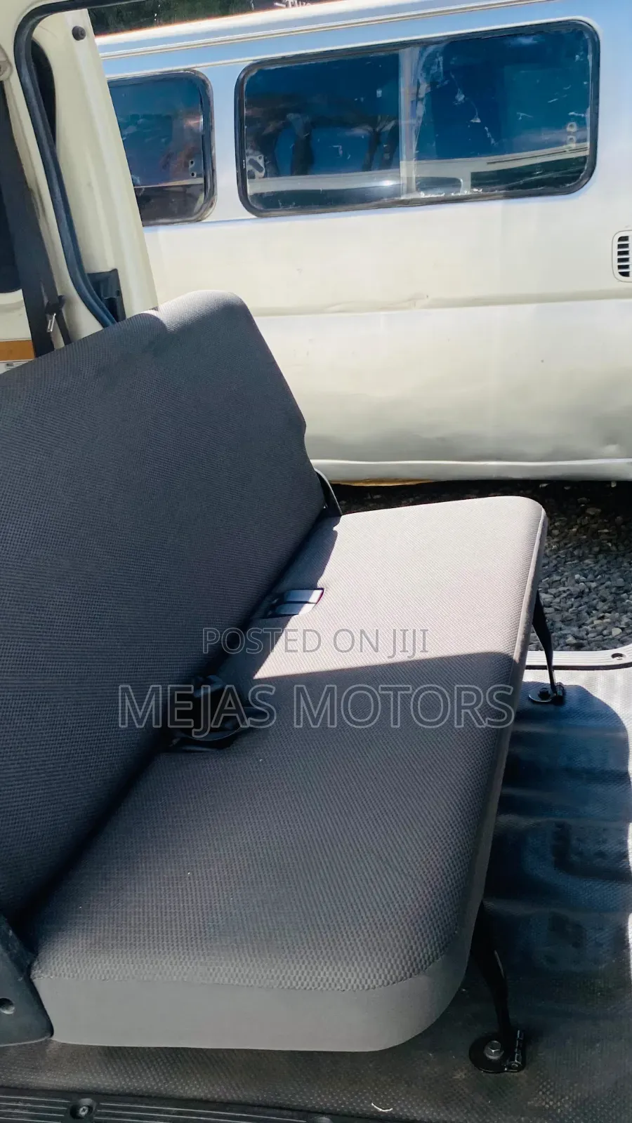 Toyota HiAce 2018 White