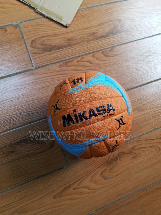 Netball Ball - thumbnail 2