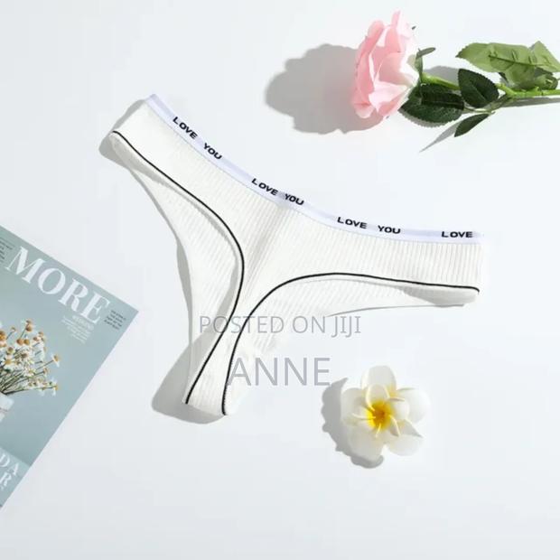 Breathable Thongs - thumbnail 3