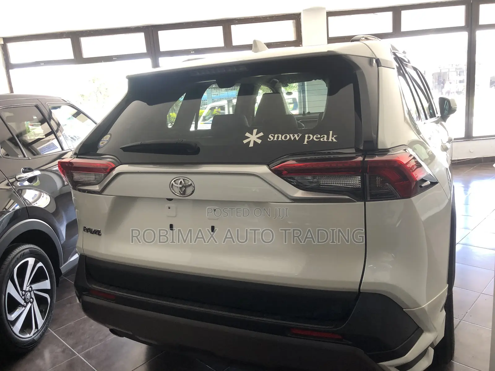 Toyota RAV4 2020 White