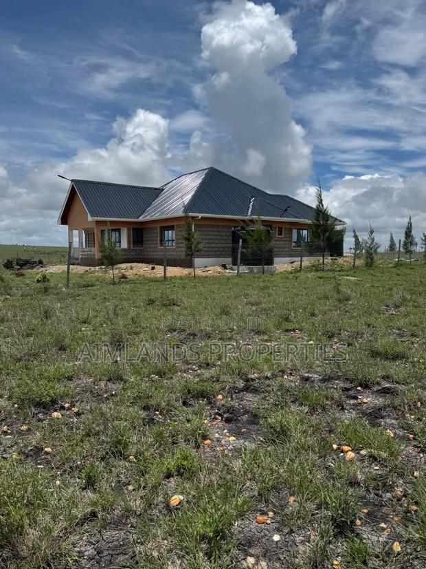 50 by 100 Plots for Sale Opposite Konza City – Ready Title Deeds