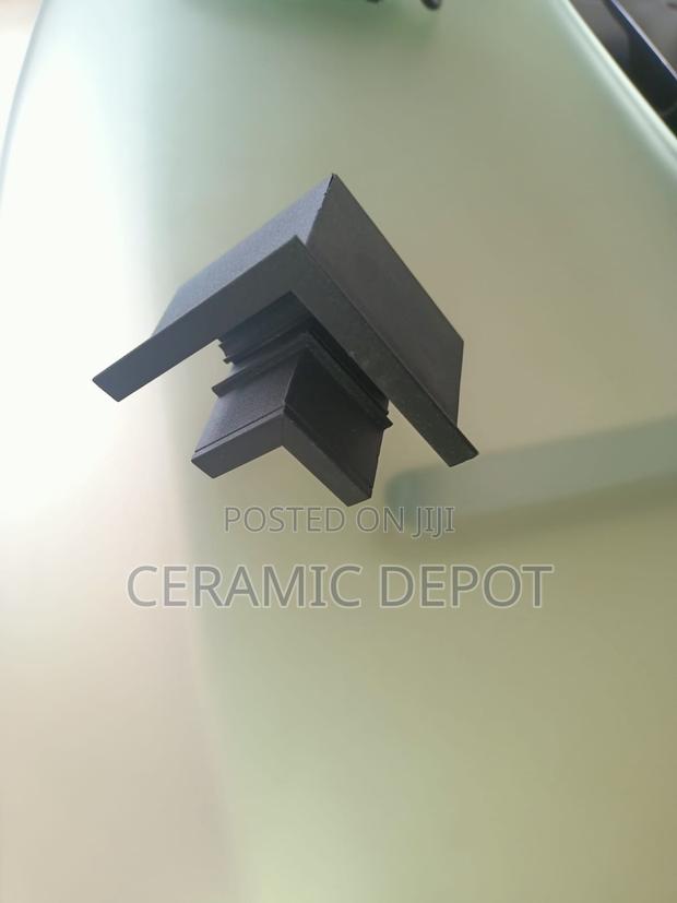 L Bracket -90° Track Lighting Corner Connector Cap - thumbnail 2