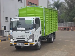 Isuzu NMR 2022 White