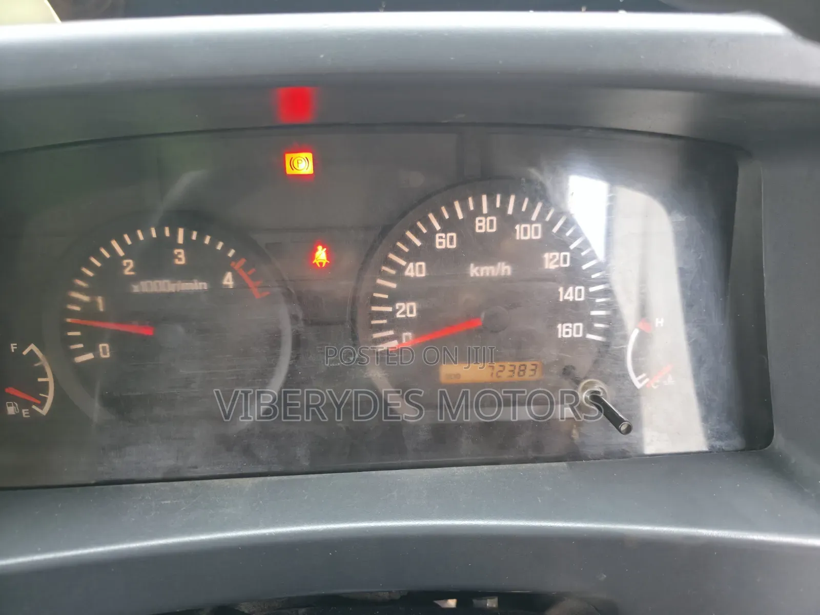 Isuzu NMR 2022 White