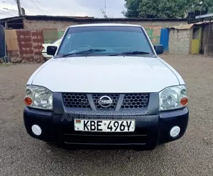 Nissan Hardbody 2009 White