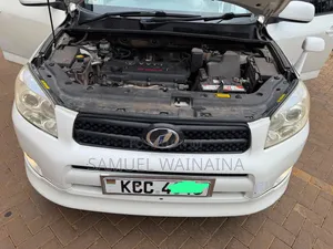 Toyota RAV4 2013 White
