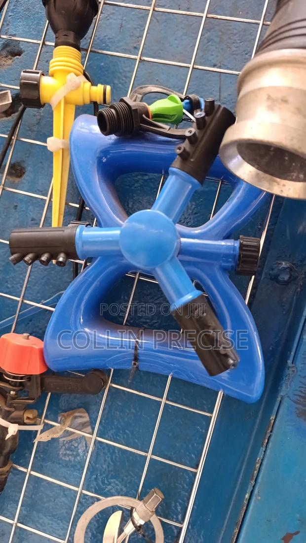 Lawn Sprinkler - main view